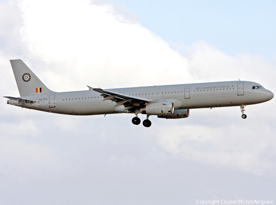 Belgian Air Force Airbus A321-231 (CS-TRJ) | Photo 368353