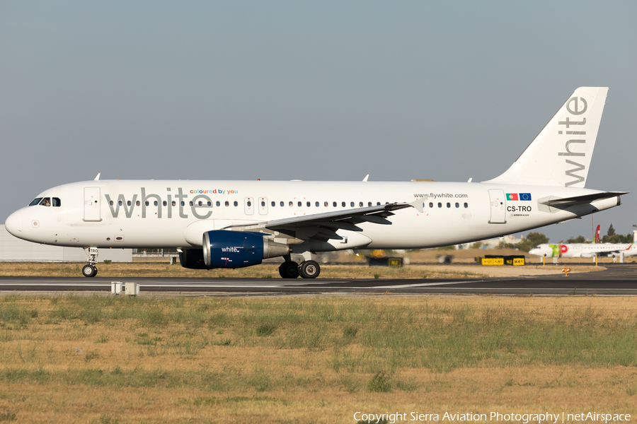 White Airways Airbus A320-214 (CS-TRO) | Photo 324520