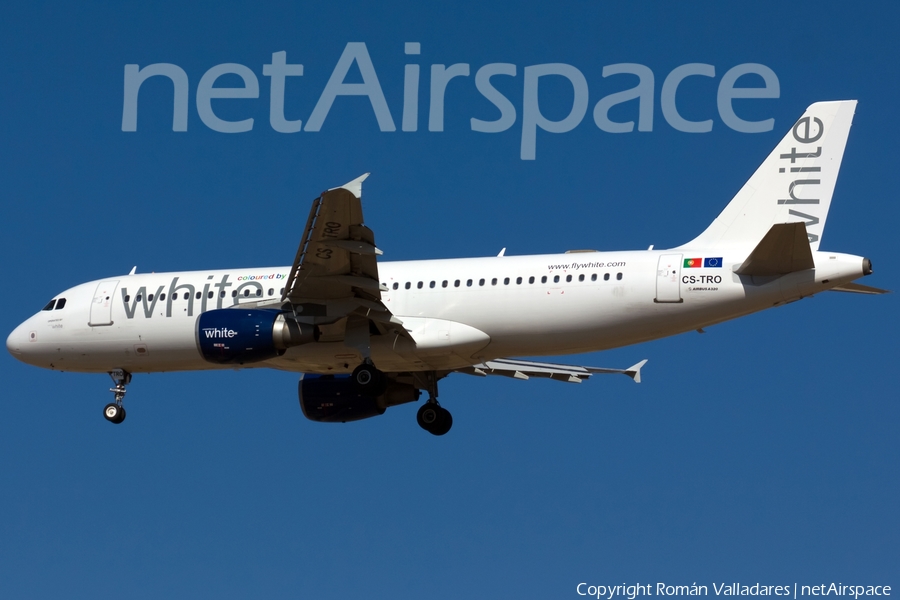 White Airways Airbus A320-214 (CS-TRO) | Photo 337557