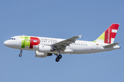TAP Air Portugal Airbus A319-111 (CS-TTI) at  Madrid - Barajas, Spain