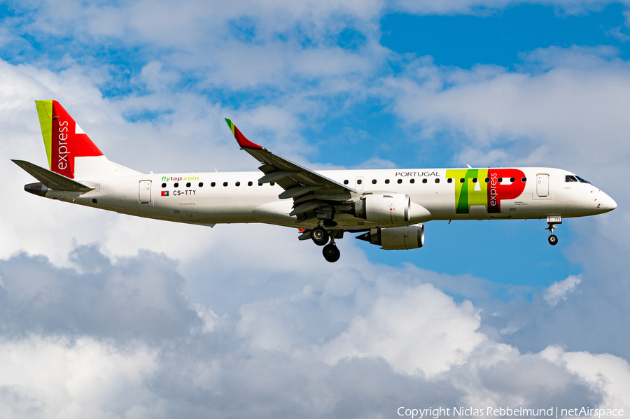 TAP Express (Portugalia) Embraer ERJ-195AR (ERJ-190-200 IGW) (CS-TTY) | Photo 393401