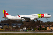 TAP Express (Portugalia) Embraer ERJ-195AR (ERJ-190-200 IGW) (CS-TTY) at  Hamburg - Fuhlsbuettel (Helmut Schmidt), Germany