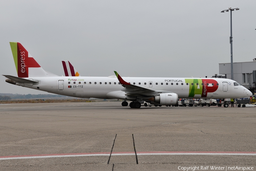 TAP Express (Portugalia) Embraer ERJ-195AR (ERJ-190-200 IGW) (CS-TTZ) | Photo 311758