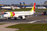 TAP Express (Portugalia) Embraer ERJ-195AR (ERJ-190-200 IGW) (CS-TTZ) at  Lisbon - Portela, Portugal