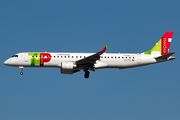 TAP Express (Portugalia) Embraer ERJ-195AR (ERJ-190-200 IGW) (CS-TTZ) at  Madrid - Barajas, Spain