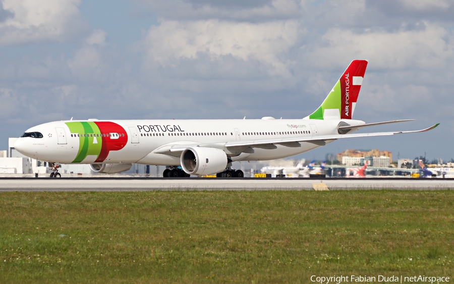 TAP Air Portugal Airbus A330-941N (CS-TUC) | Photo 324221