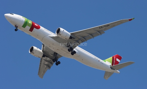 TAP Air Portugal Airbus A330-941N (CS-TUH) at  Miami - International, United States