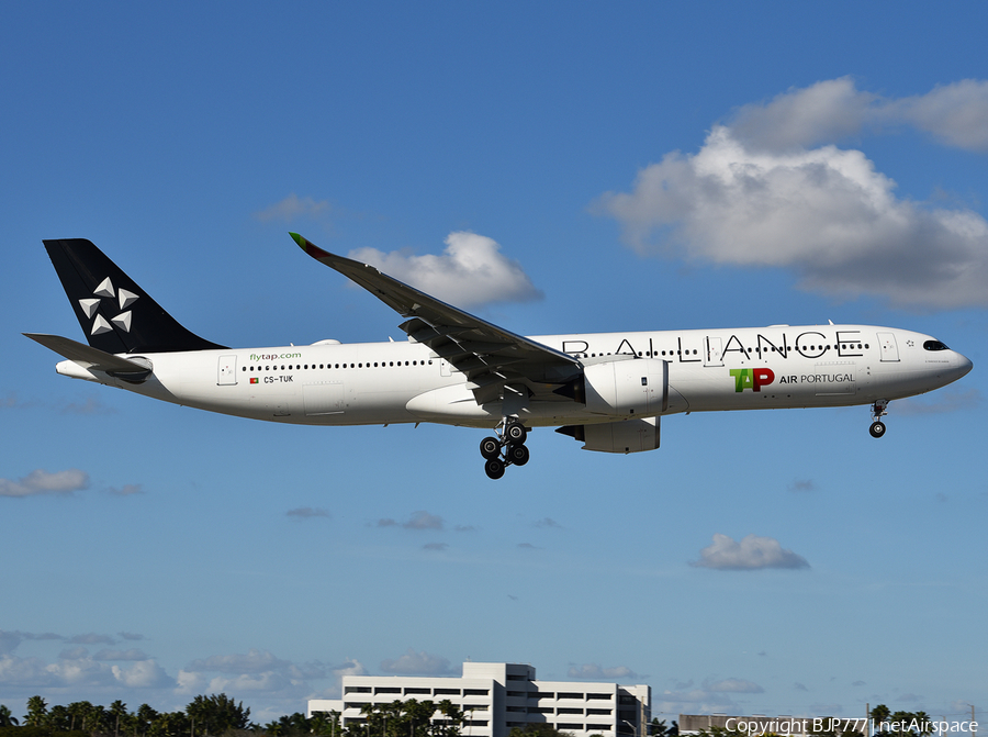 TAP Air Portugal Airbus A330-941N (CS-TUK) | Photo 368663