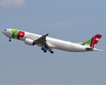 TAP Air Portugal Airbus A330-941N (CS-TUR) at  Sao Paulo - Guarulhos - Andre Franco Montoro (Cumbica), Brazil