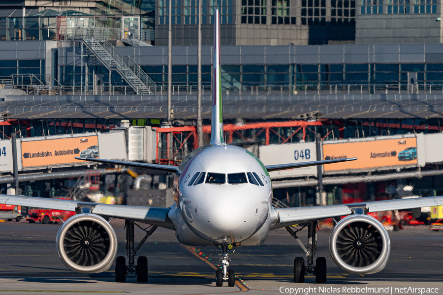 TAP Air Portugal Airbus A320-251N (CS-TVD) | Photo 537011
