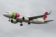 TAP Air Portugal Airbus A320-251N (CS-TVD) at  London - Heathrow, United Kingdom