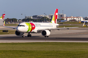 TAP Air Portugal Airbus A320-251N (CS-TVD) at  Lisbon - Portela, Portugal