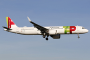 TAP Air Portugal Airbus A321-251NX (CS-TXD) at  Warsaw - Frederic Chopin International, Poland