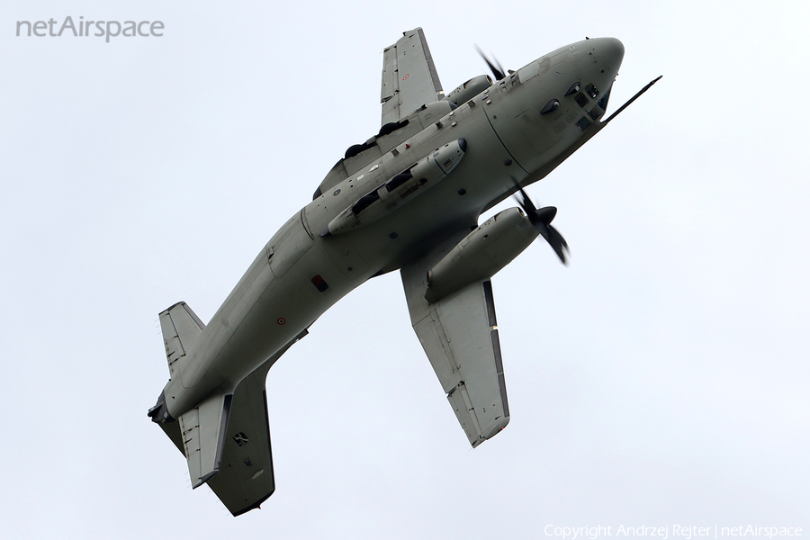 Italian Air Force (Aeronautica Militare Italiana) Alenia C-27J Spartan (CSX62219) | Photo 305485