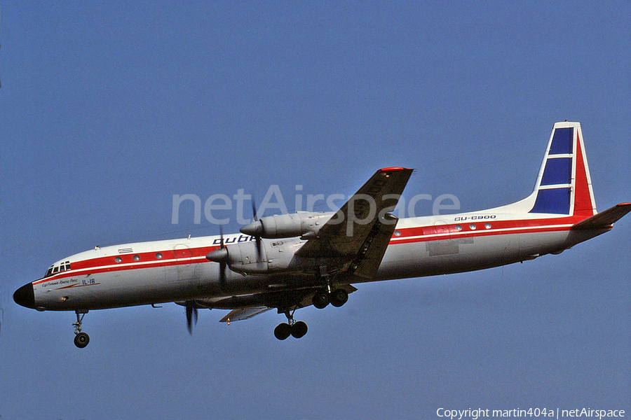 Cubana Ilyushin Il-18D (CU-C900) | Photo 20518