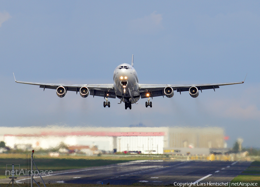 Cubana Ilyushin Il-96-300 (CU-T1250) | Photo 126873