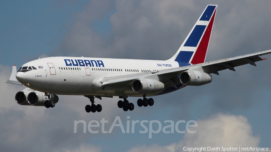 Cubana Ilyushin Il-96-300 (CU-T1250) | Photo 220349