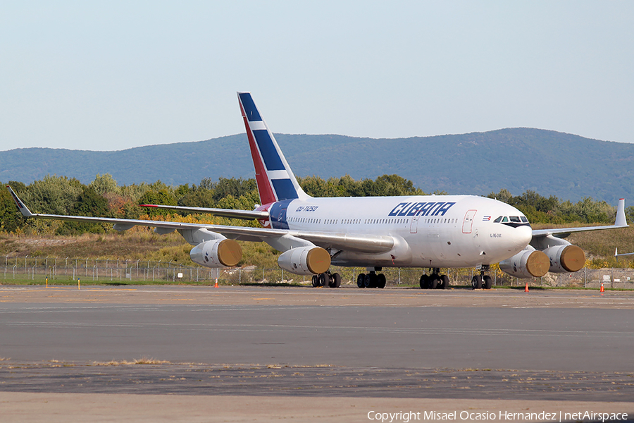 Cubana Ilyushin Il-96-300 (CU-T1250) | Photo 182177