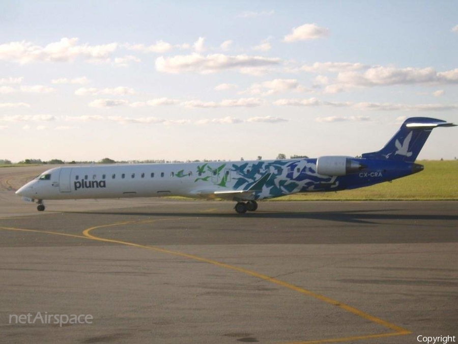 PLUNA Bombardier CRJ-900LR (CX-CRA) | Photo 493685