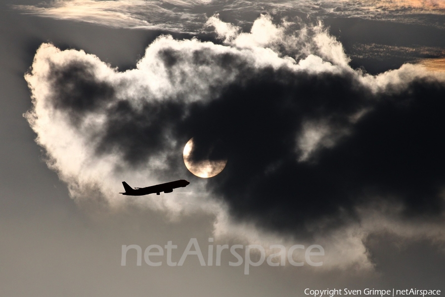 Lufthansa Airbus A321-200 (D-****) | Photo 10140