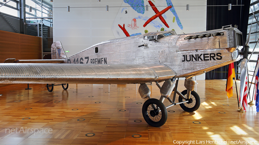 (Private) Junkers W33b (D-1167) | Photo 104006