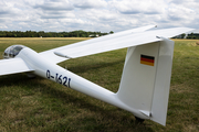 (Private) Schleicher ASK 21 (D-1621) at  Neumünster, Germany