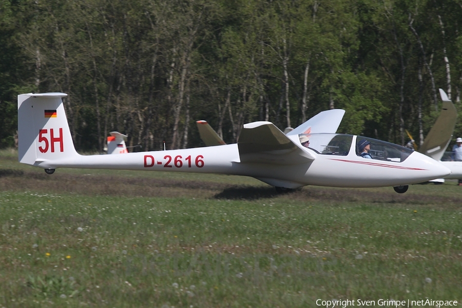 (Private) Schleicher ASK 21 (D-2616) | Photo 679562