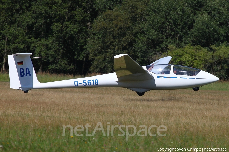 (Private) Schleicher ASK 21 (D-5618) | Photo 89036