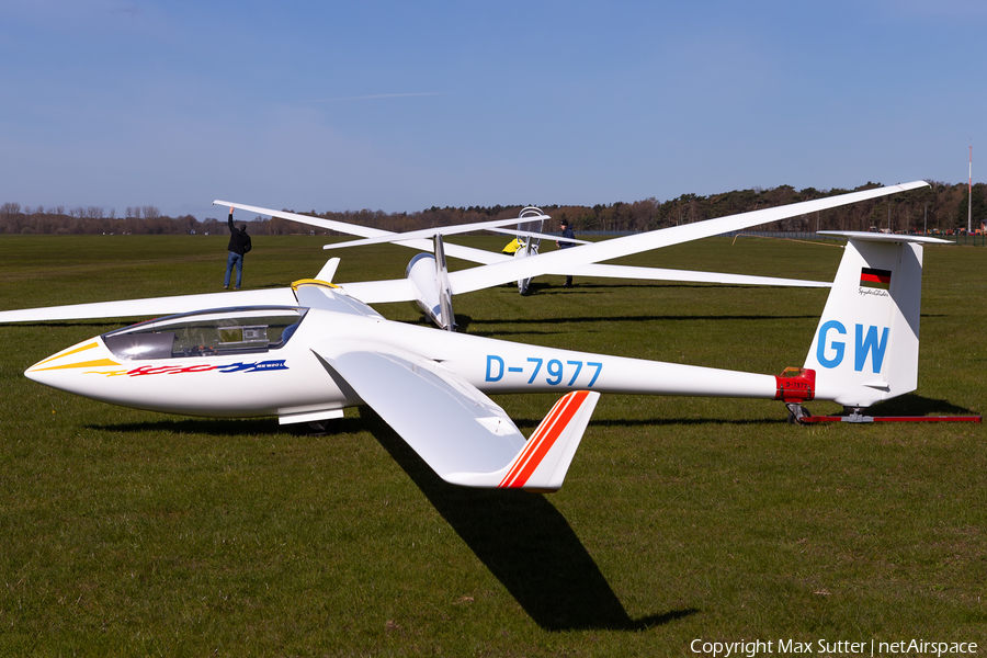 Segelflug-Club Uetersen Schleicher ASW 20L (D-7977) | Photo 444357