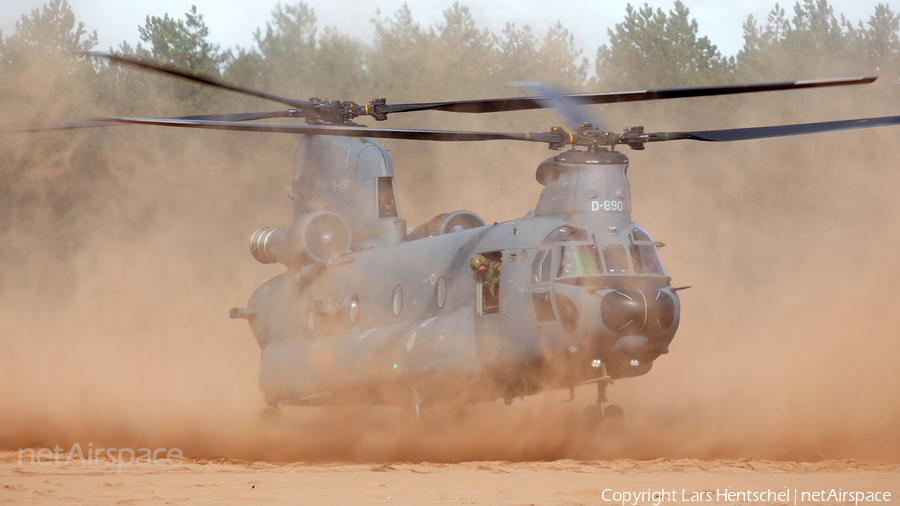 Royal Netherlands Air Force Boeing CH-47F Chinook (D-890) | Photo 74379