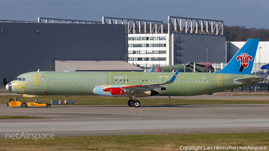 China Southern Airlines Airbus A321-253NX (D-AVYG) | Photo 377445