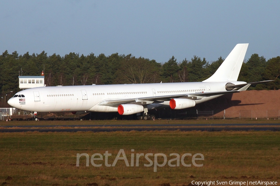 Lufthansa Technik Airbus A340-313 (D-AAAM) | Photo 94070