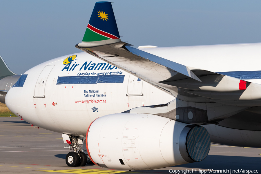 Air Namibia Airbus A330-243 (D-AAAS) | Photo 455072