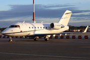 Air Independence Bombardier CL-600-2B16 Challenger 604 (D-AAAX) at  Hamburg - Fuhlsbuettel (Helmut Schmidt), Germany