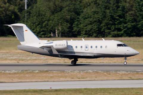 Air Independence Bombardier CL-600-2B16 Challenger 604 (D-AAAY) at  Hamburg - Fuhlsbuettel (Helmut Schmidt), Germany