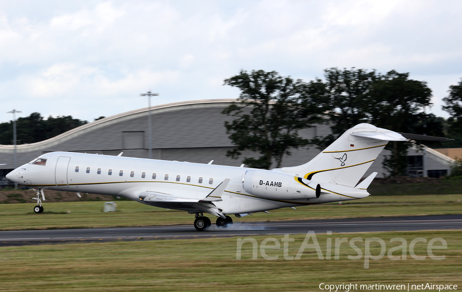 MHS Aviation Bombardier BD-700-1A10 Global Express (D-AAHB) | Photo 328971