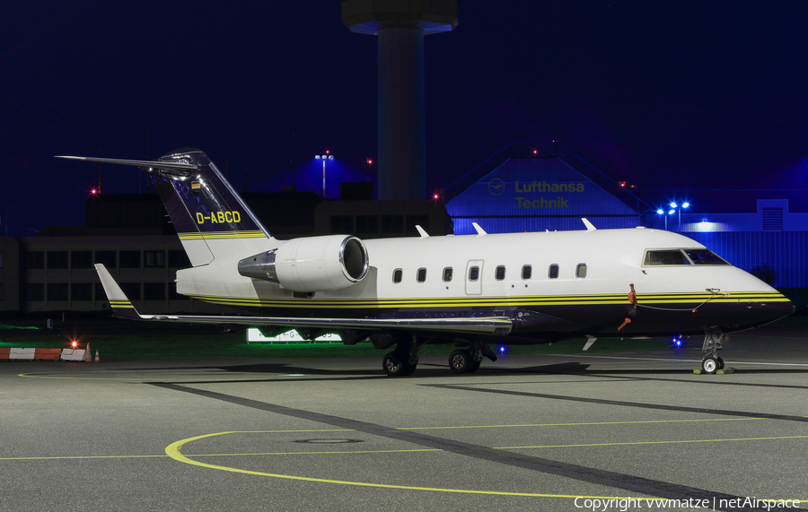 DC Aviation Bombardier CL-600-2B16 Challenger 604 (D-ABCD) | Photo 201427