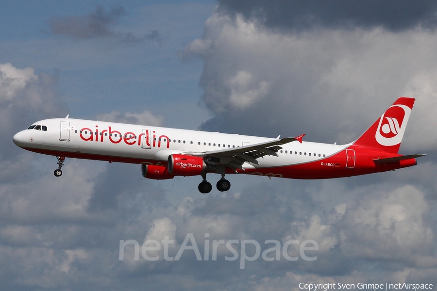 Air Berlin Airbus A321-211 (D-ABCG) | Photo 40305