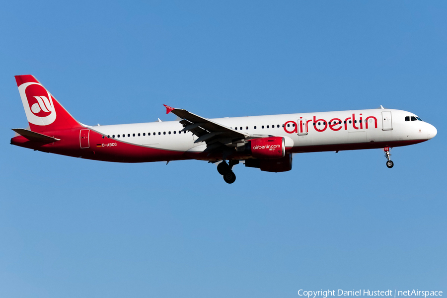 Air Berlin Airbus A321-211 (D-ABCG) | Photo 513040