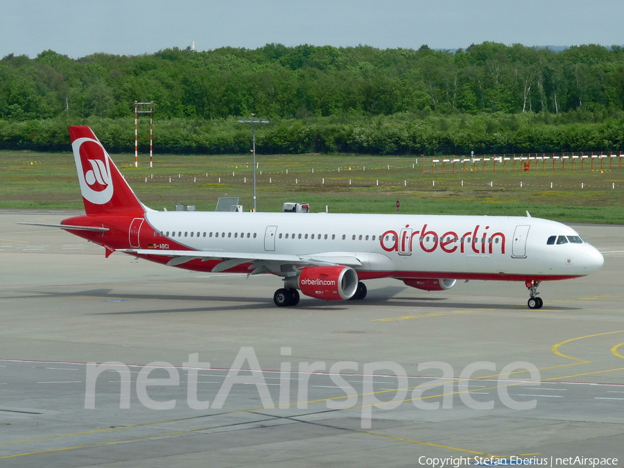 Air Berlin Airbus A321-211 (D-ABCI) | Photo 490227