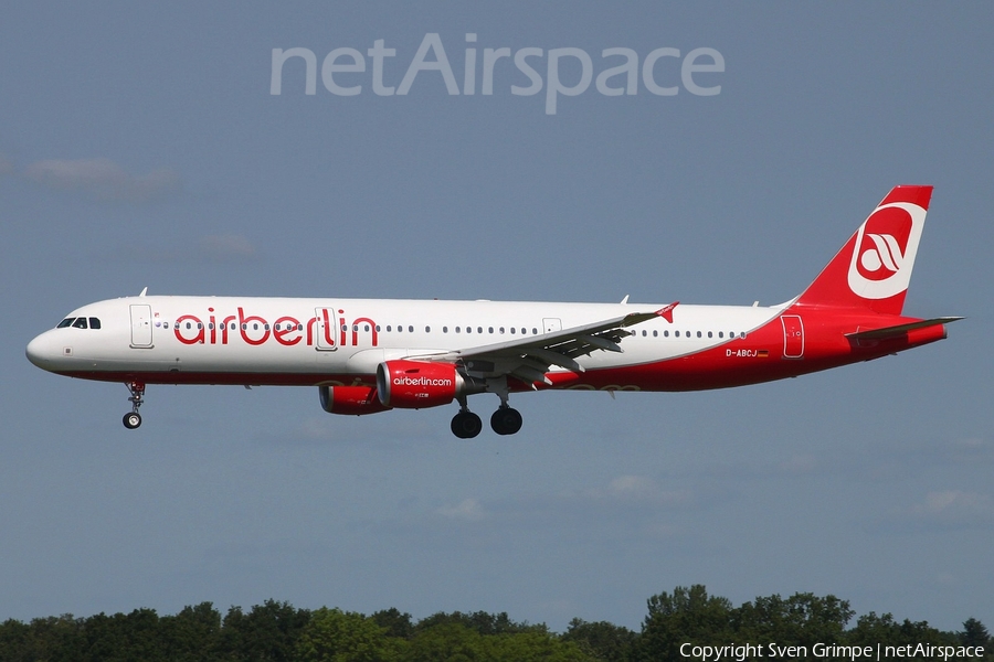 Air Berlin Airbus A321-211 (D-ABCJ) | Photo 28694