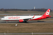 Air Berlin Airbus A321-211 (D-ABCL) at  Hamburg - Fuhlsbuettel (Helmut Schmidt), Germany