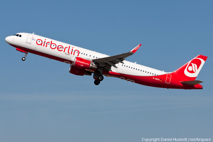 Air Berlin Airbus A321-211 (D-ABCP) | Photo 489441