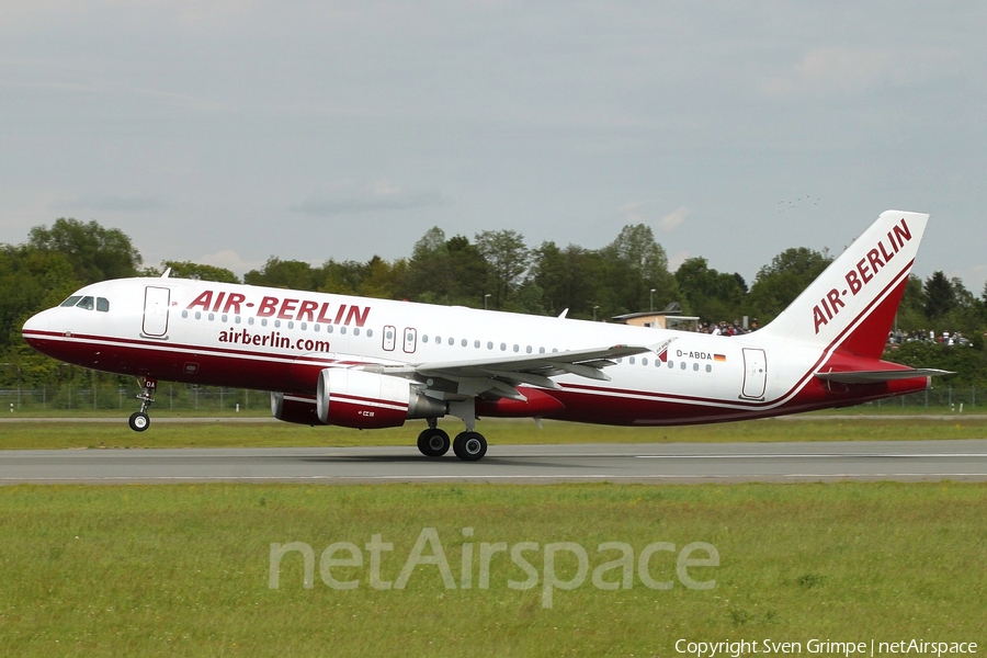 Air Berlin Airbus A320-214 (D-ABDA) | Photo 32625