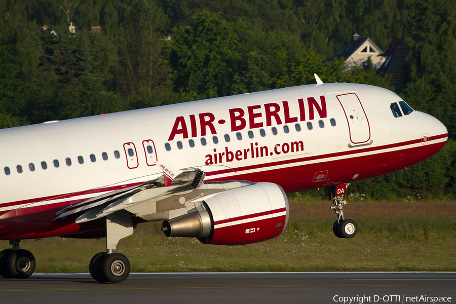 Air Berlin Airbus A320-214 (D-ABDA) | Photo 292885