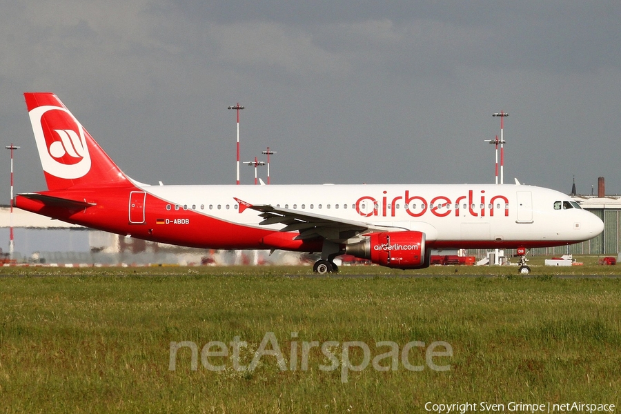 Air Berlin Airbus A320-214 (D-ABDB) | Photo 32706