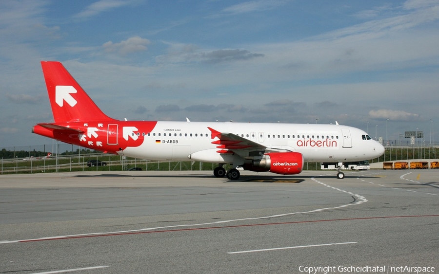 Air Berlin Airbus A320-214 (D-ABDB) | Photo 17079