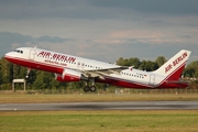 Air Berlin Airbus A320-214 (D-ABDF) at  Hamburg - Fuhlsbuettel (Helmut Schmidt), Germany