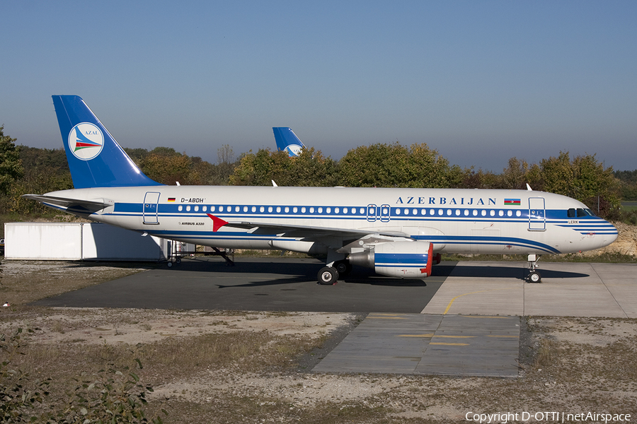 Azerbaijan Airlines Airbus A320-214 (D-ABDH) | Photo 322497