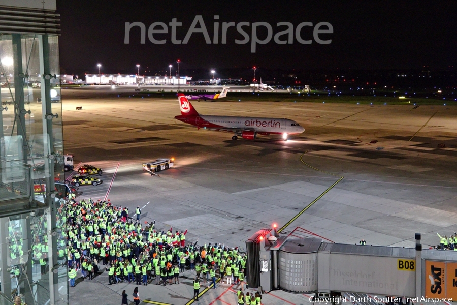 Air Berlin Airbus A320-214 (D-ABDK) | Photo 195228